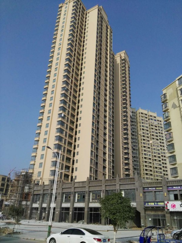 庐山市庐湖春天)